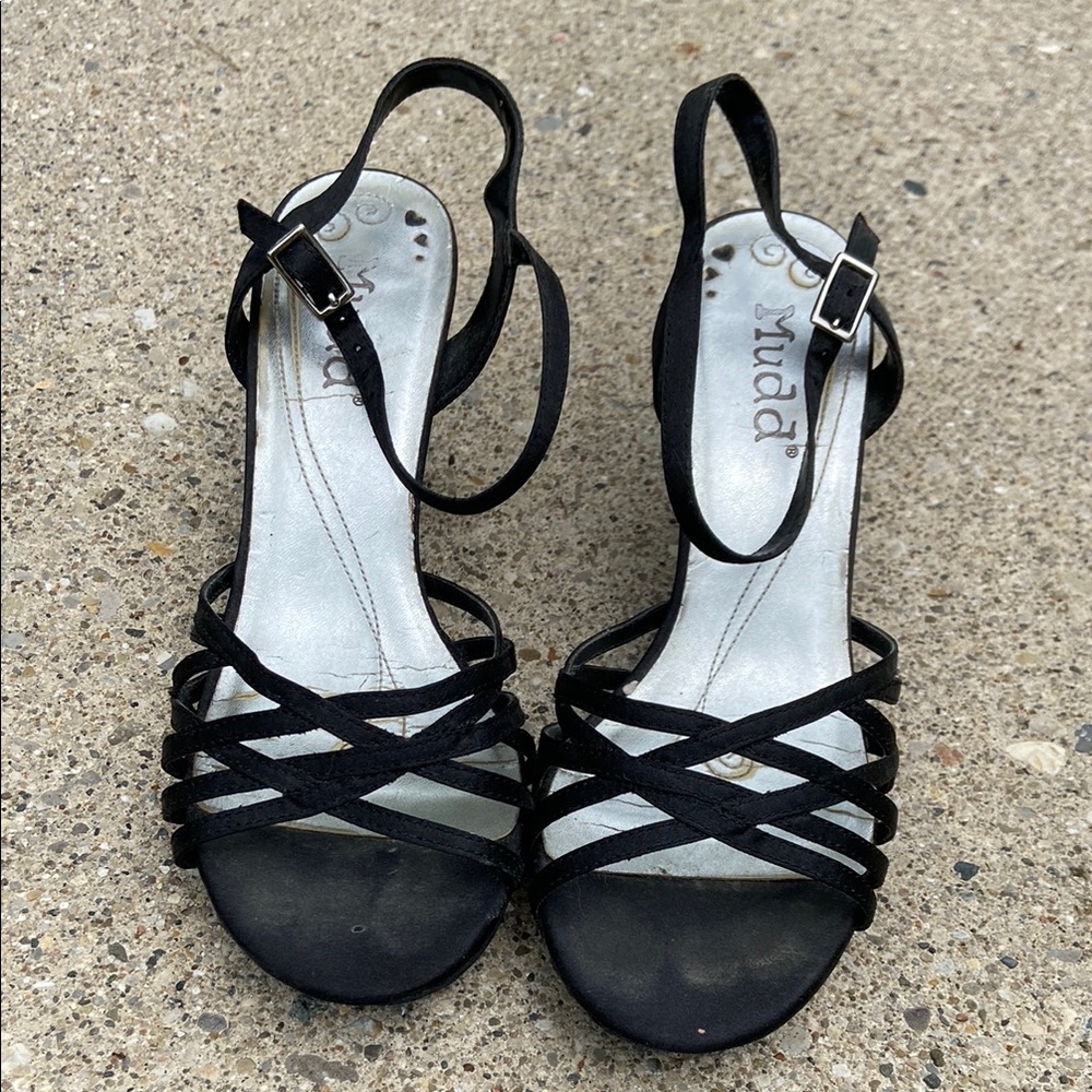 Y2k Mudd Black Strappy Sandals